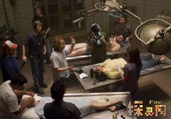 香港大学灵异事件，新生在解剖室被鬼上身啃食尸体