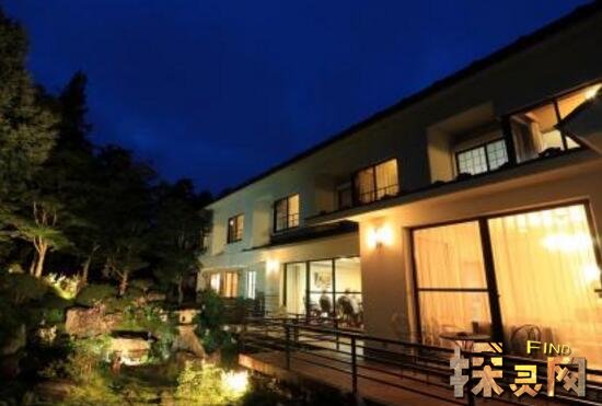 日本山中湖新星酒店闹鬼，半夜鬼敲门吓坏旅客