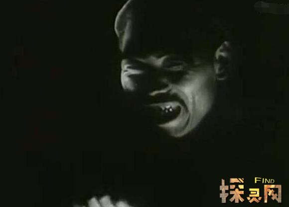 北宁公园1995闹鬼事件，恐怖老头将自己活生生砸死